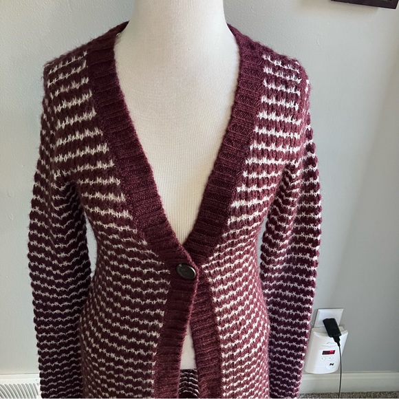 NWT Decree Knit Duster Long Cardigan Purple Snowdrift Fringe Hem Medium Stripes - Picture 2 of 14